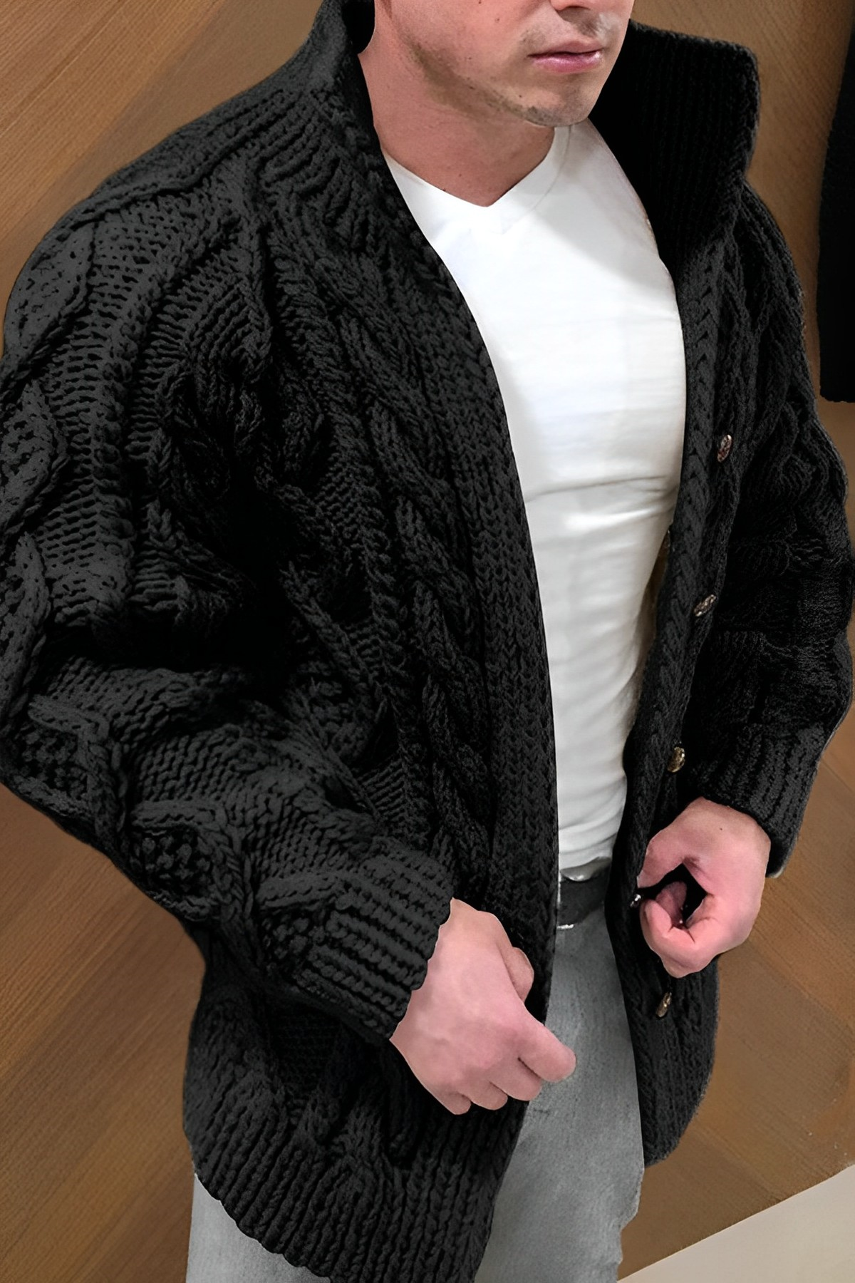 ZopfWärme – Warme Strickjacke mit Zopfmuster