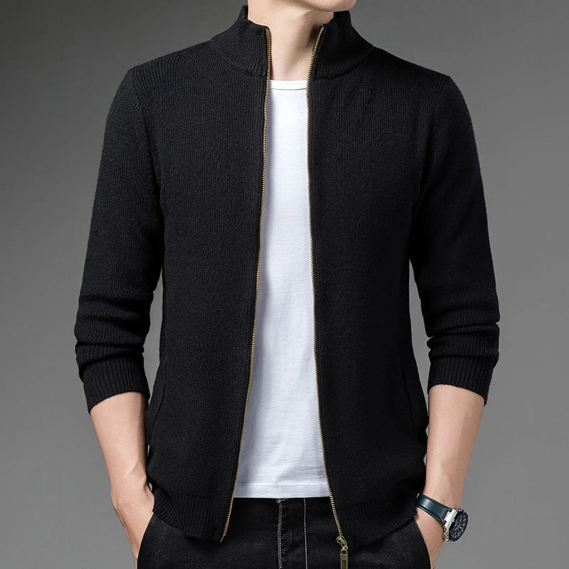 ReißStrick – Bequeme Strickjacke mit Reißverschluss