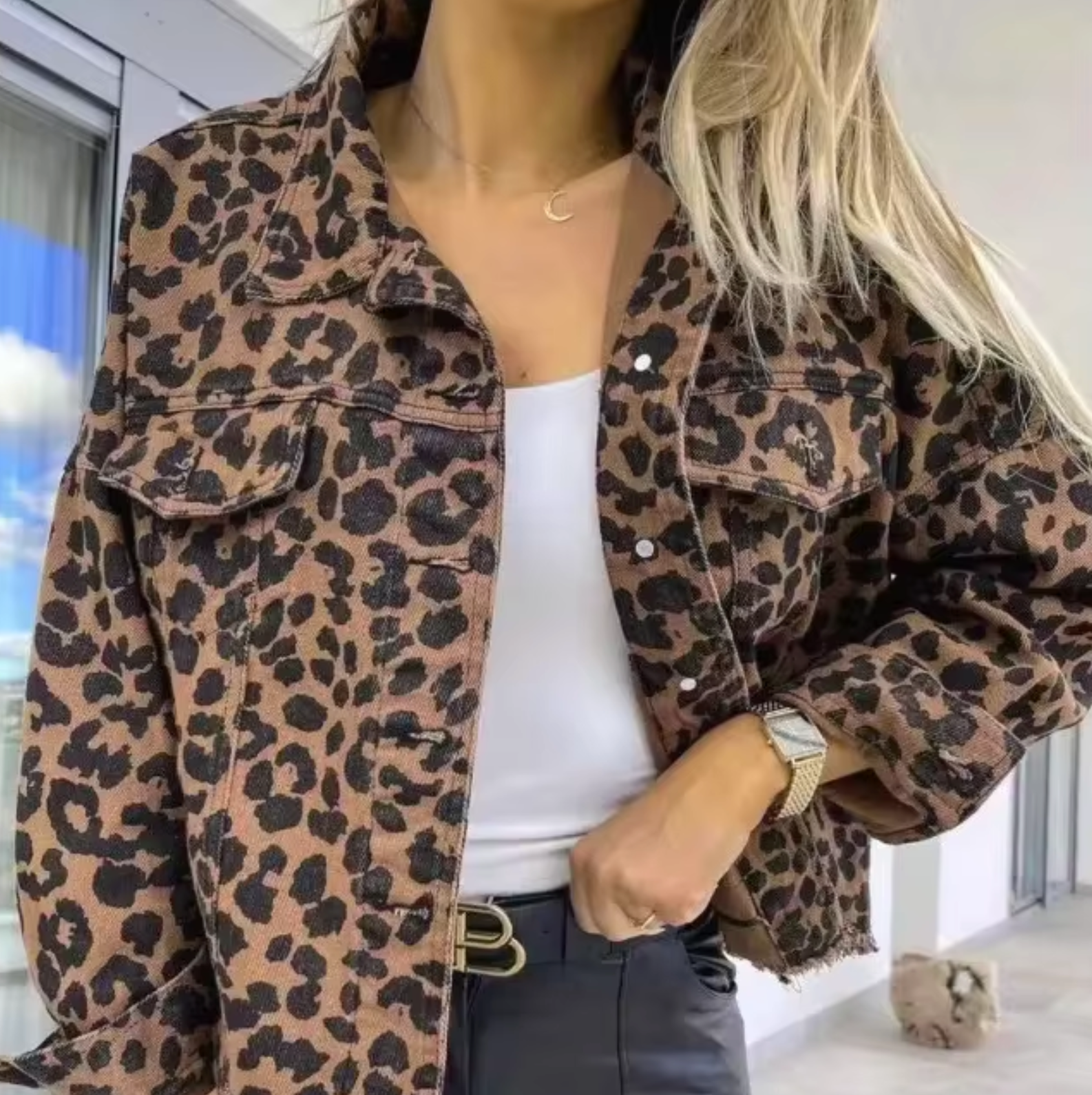 Shaira – Jeansmantel mit Leopardenmuster