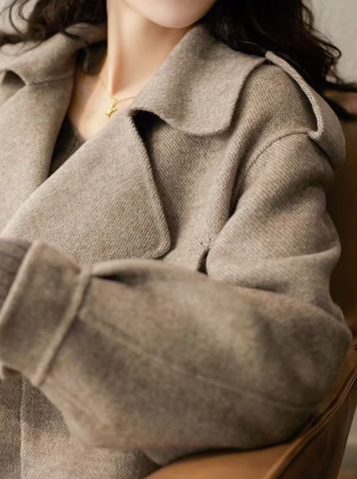 Melanie – Eleganter Wollmantel
