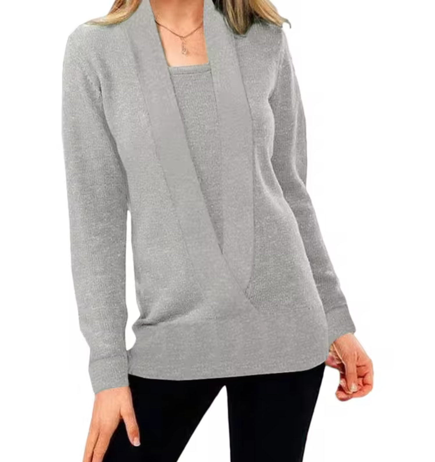 Ciara – Gestrickter Pullover mit tiefem V-Ausschnitt