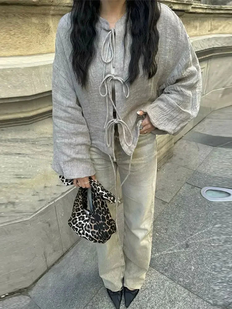 SchnürStyle – Pullover mit Schnürung