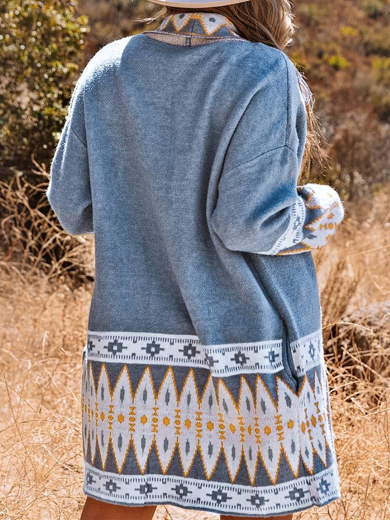 AztecChic – Strickjacke mit faszinierendem Aztekenmuster