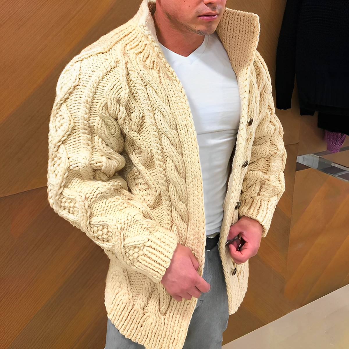 ZopfWärme – Warme Strickjacke mit Zopfmuster