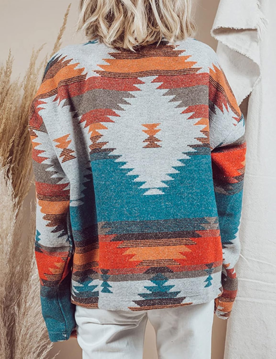 Darlene – Gewebte Jacke mit bedrucktem Kragen