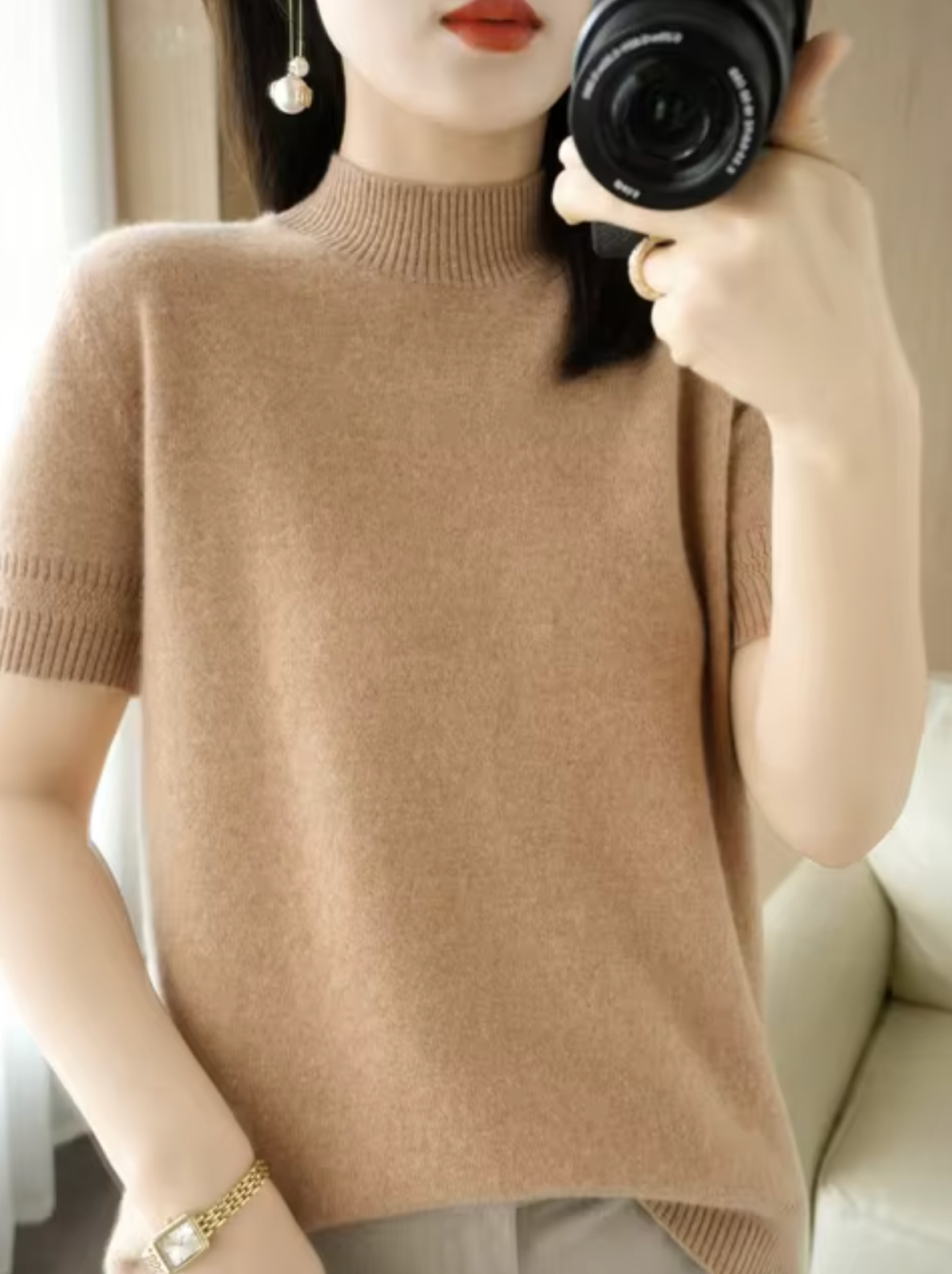 Nancy – Gestrickter Rollkragenpullover mit kurzen Ärmeln