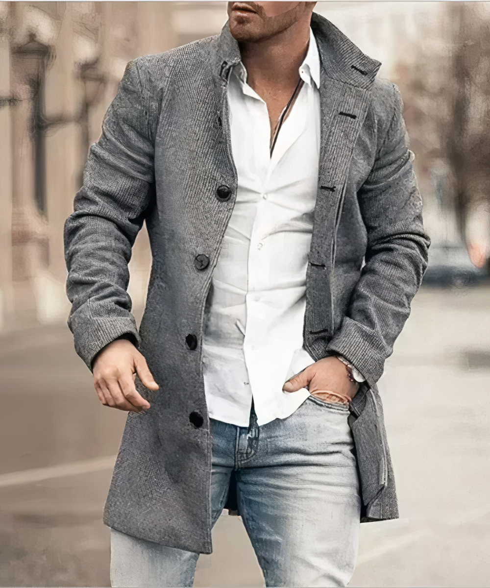 UrbanElegance – Schicker Trenchcoat für Männer