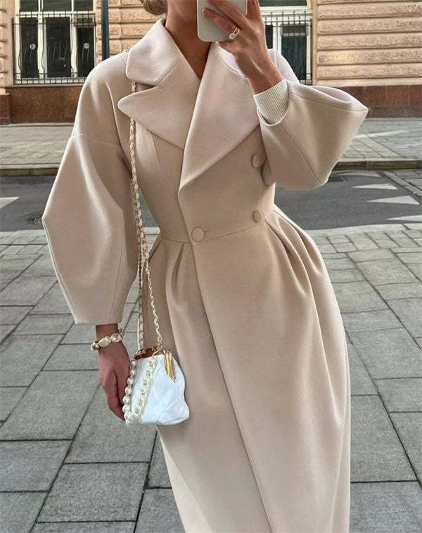 RetroLuxe – Vintage Wollmantel mit Laternenärmeln und Revers
