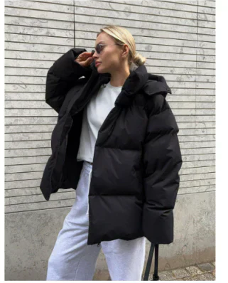Malachie Kurzjacke mit Kapuze - Stil und Komfort vereint!