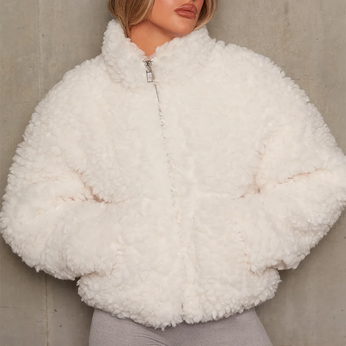 Beary - Stylische Damen-Plüschjacke mit Reißverschluss