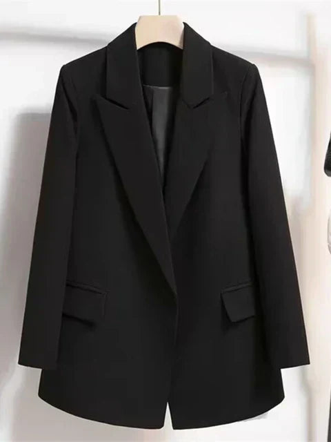 TailoredBelt – Blazer mit Taillengürtel und Taschen