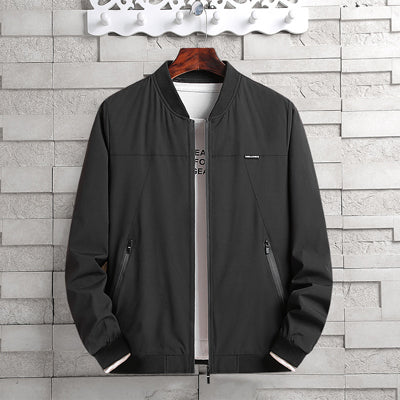 WinterBomber – Lässige Bomberjacke für den Winter