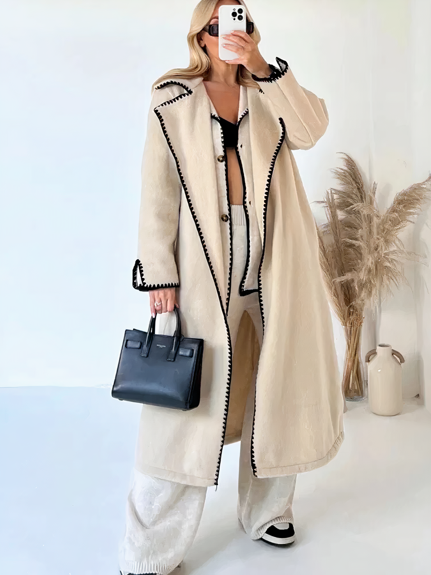 Stilflair - Eleganter Reversmantel für Damen