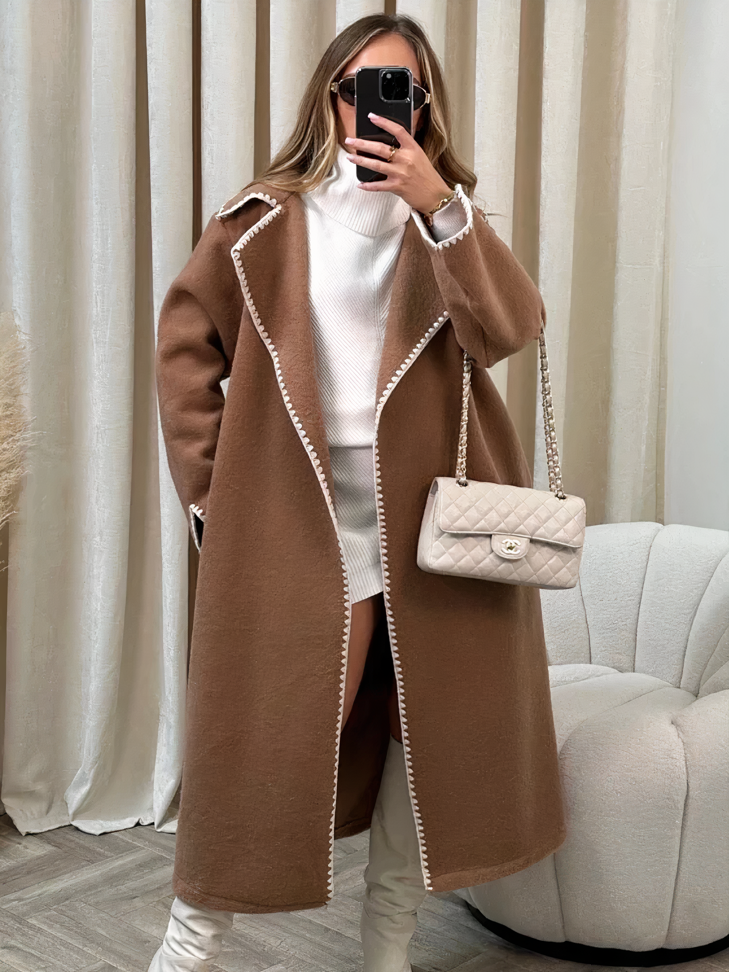 Stilflair - Eleganter Reversmantel für Damen