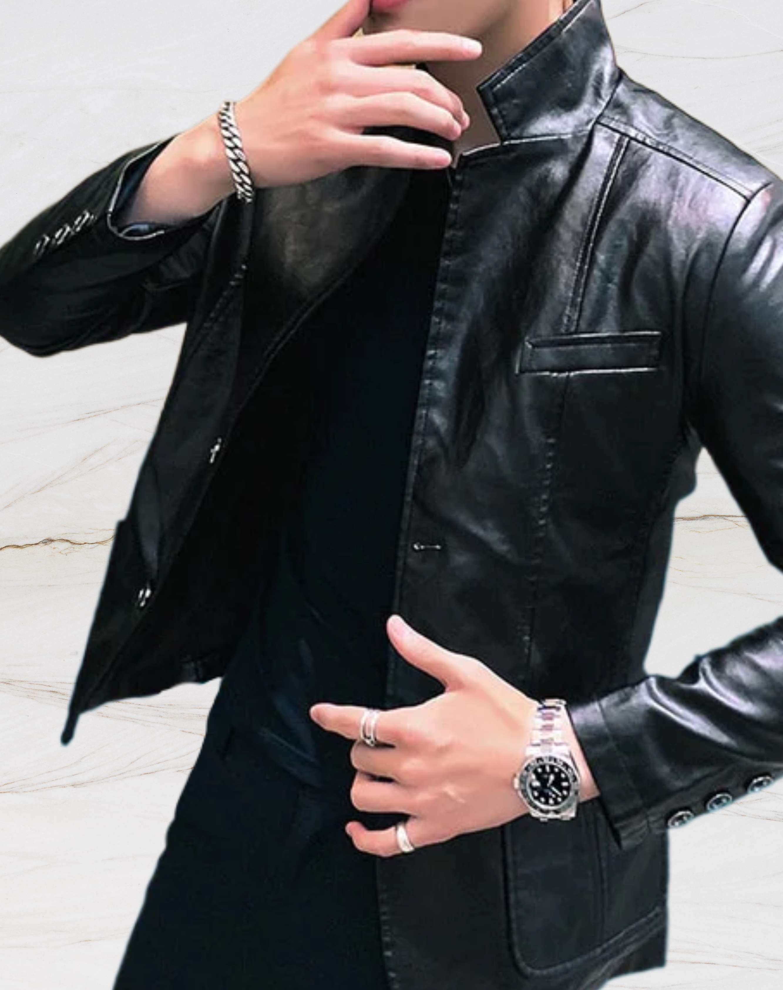 SlimFit Leather – Lässige, schmal geschnittene Lederjacke