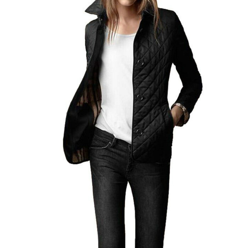 EleganzPur – Stilvolle Jacke für Damen