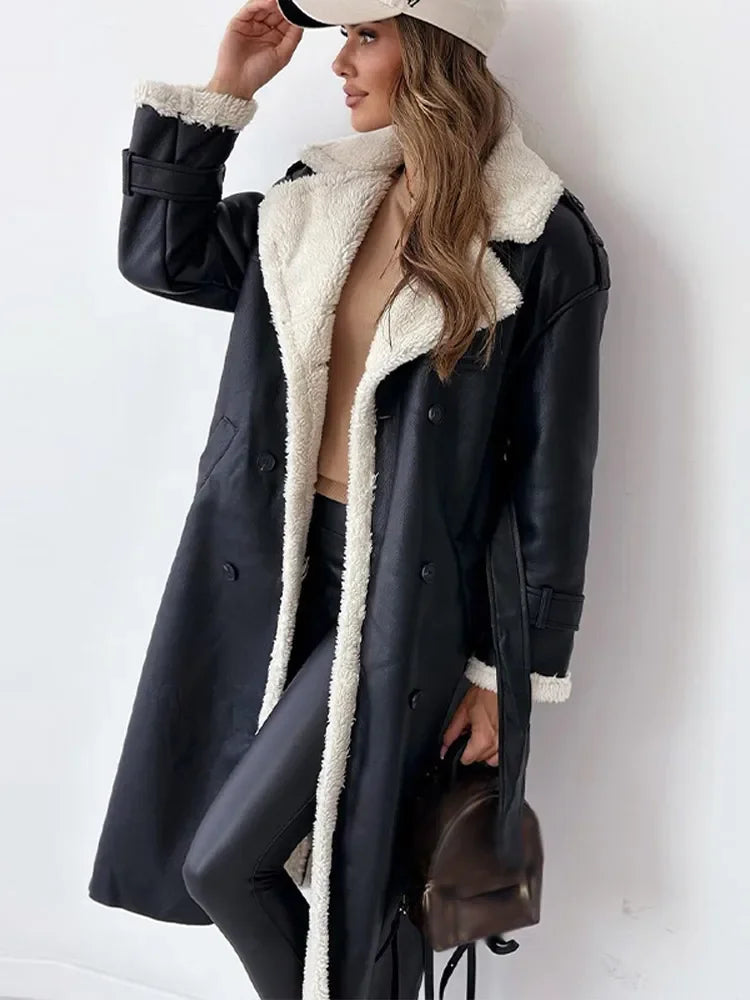 Langer und warmer Kim-Mantel - Eleganz und Komfort für den Winter