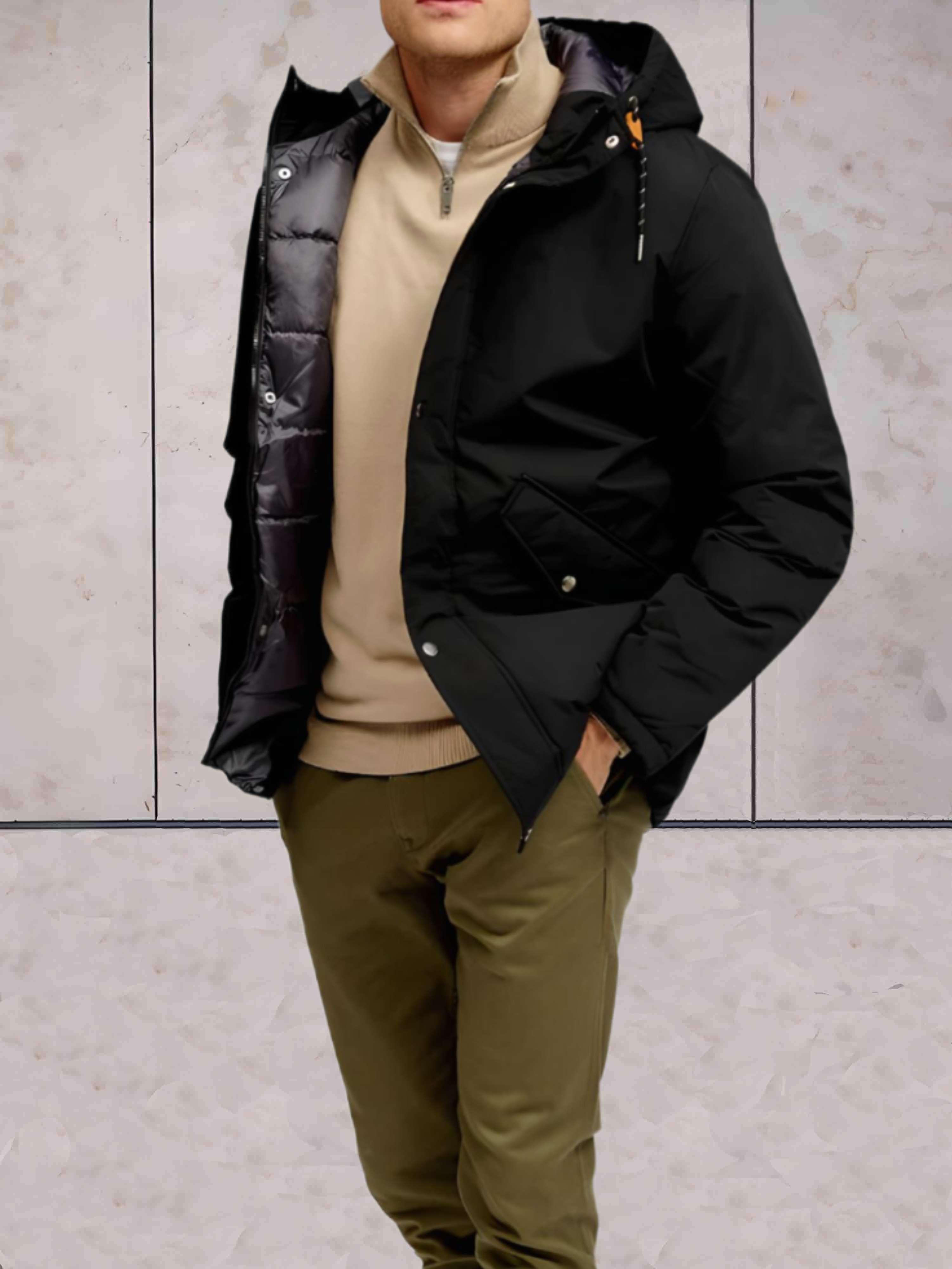  ArcticShield – Dicke und warme Kapuzenjacke