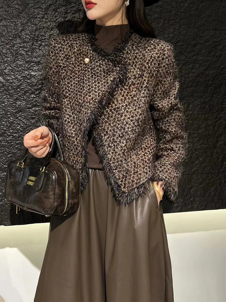 RetroEleganz – Mode Vintage-Mantel für Damen mit klassischem Flair