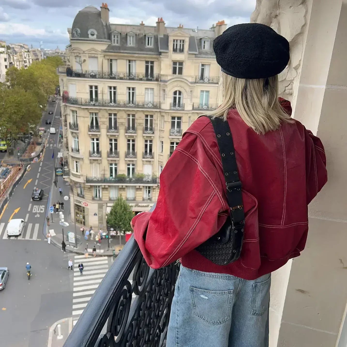 Faye - Trendige und elegante Oversize-Lederjacke