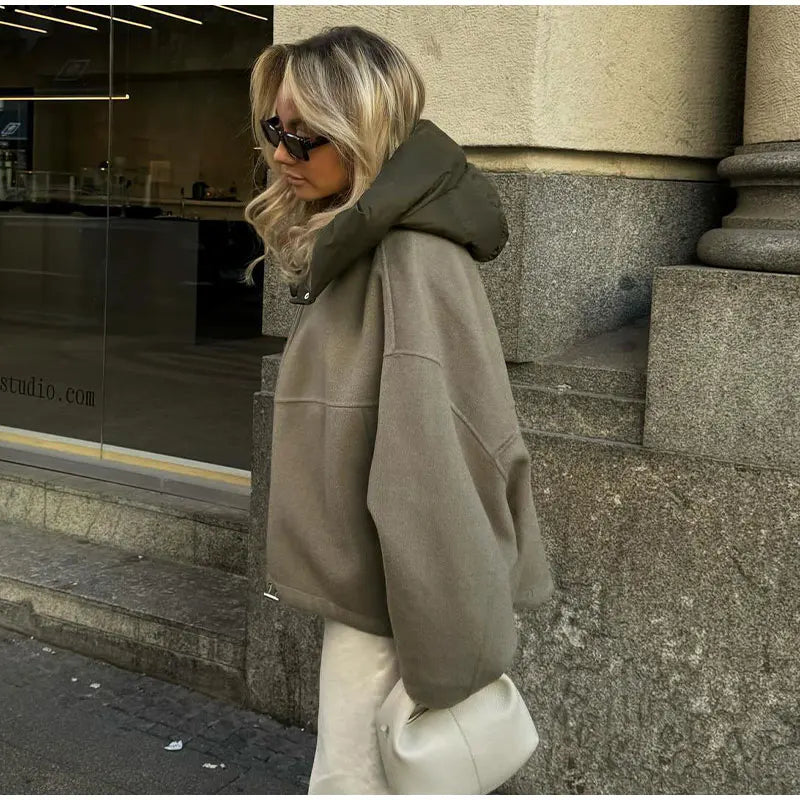 OversizeLux – Übergröße Jacke mit modernem Flair
