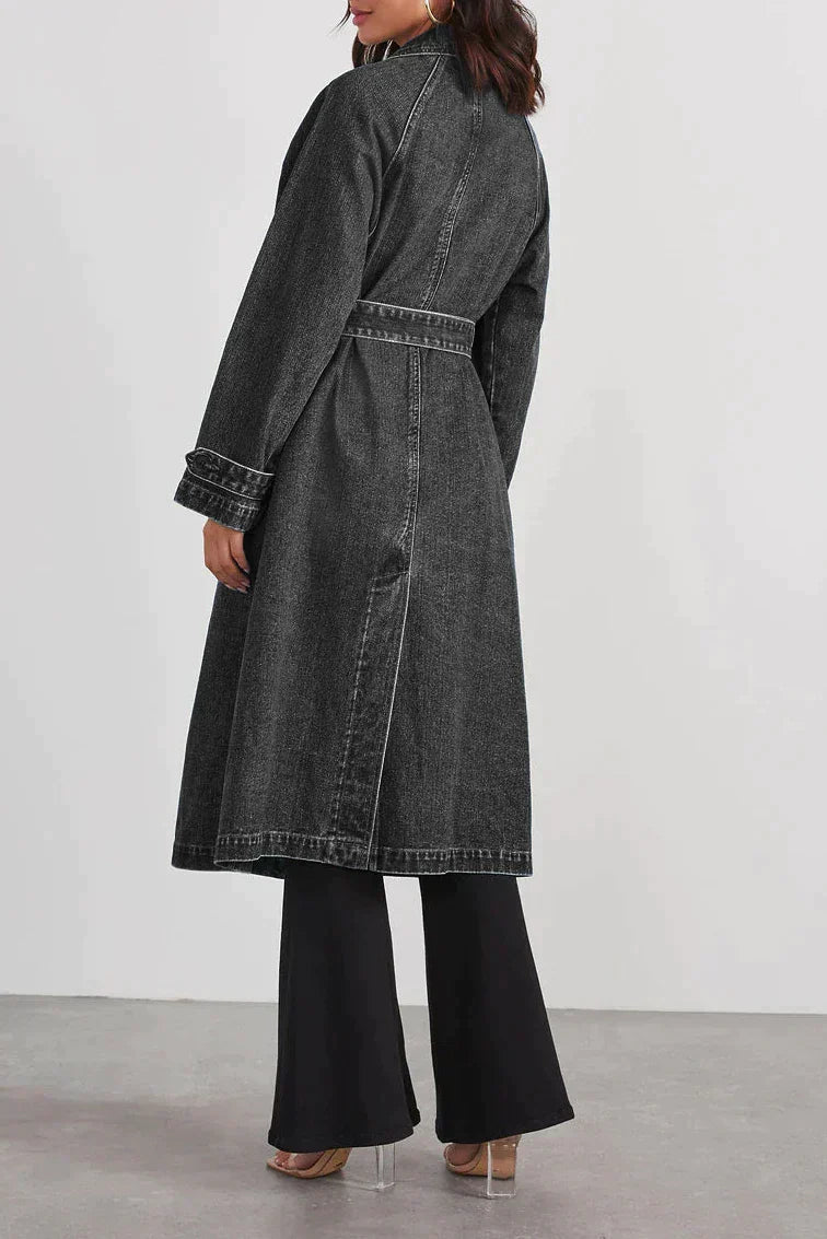 DenimStyle – Moderner Denim-Mantel mit trendigem Flair