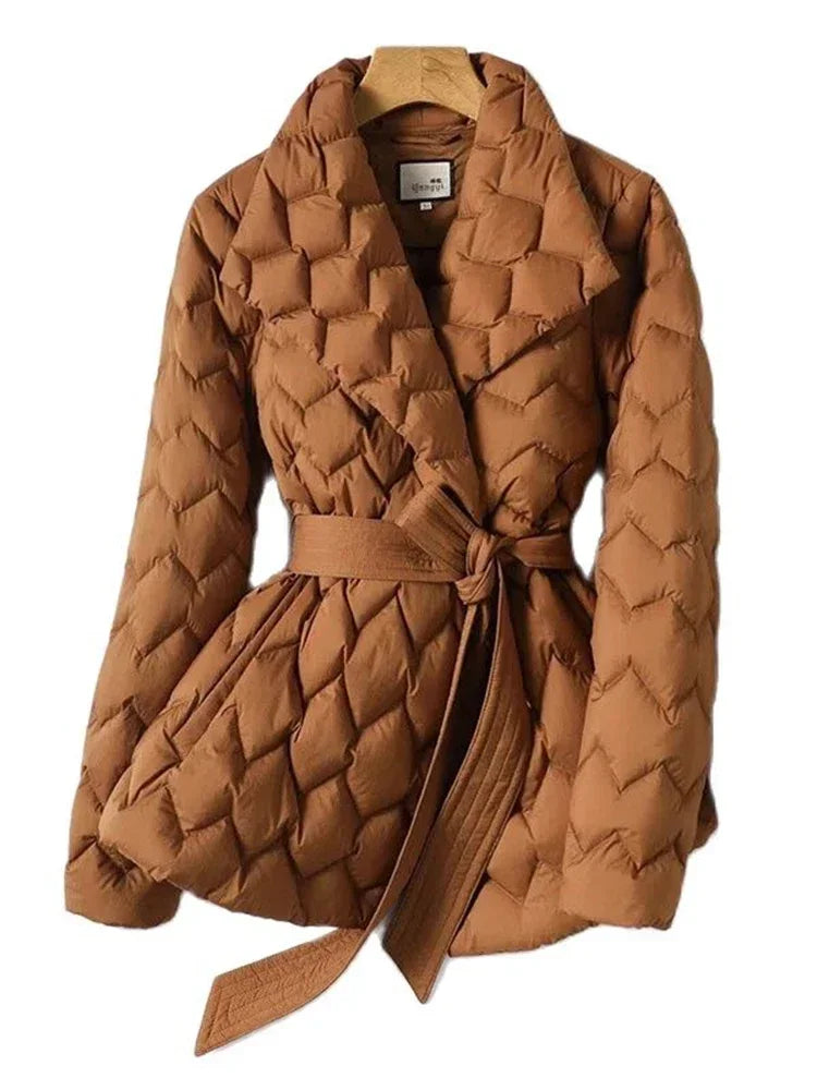 Chic Daunenjacke mit Gürtel – Ein Eleganter und Raffinierter Stil