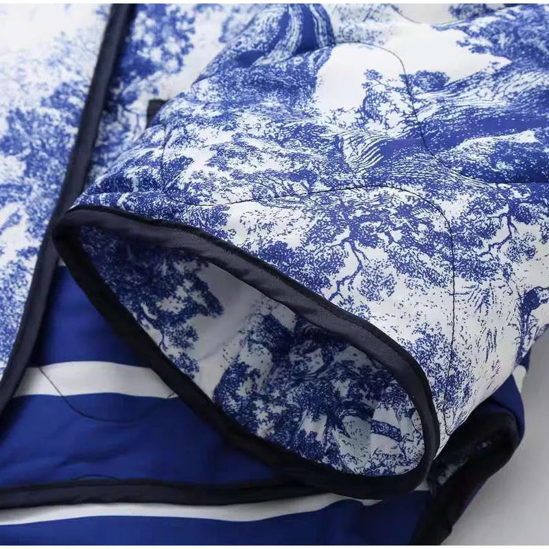 EleganzPur – Stilvolle Damenjacke für gehobene Ansprüche