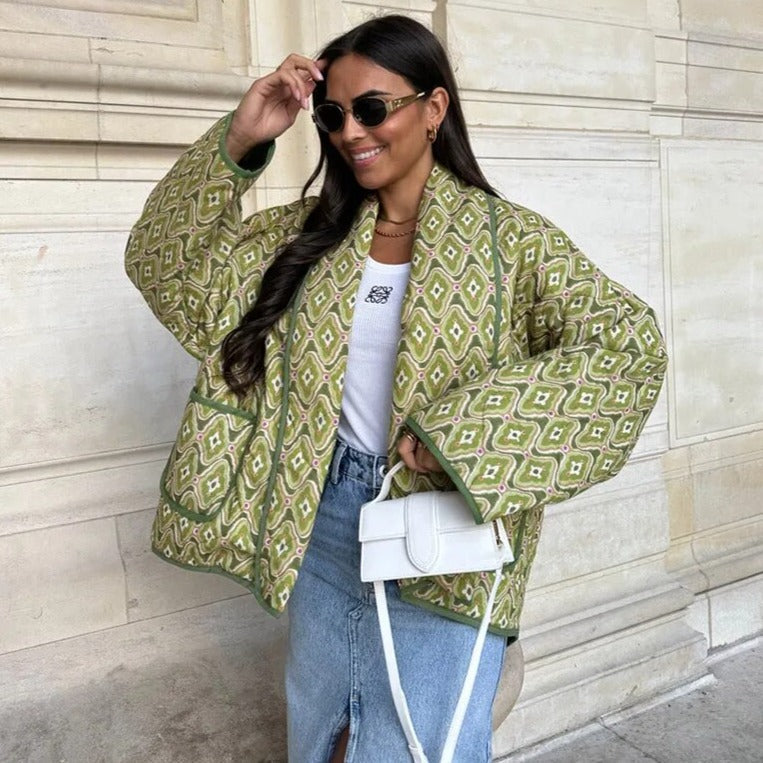Melissandra - Langärmlige Jacke mit Taschen und Umlegekragen