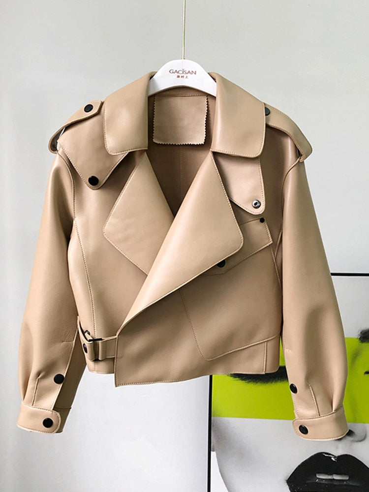 Kara - Kurzer Trenchcoat aus Leder
