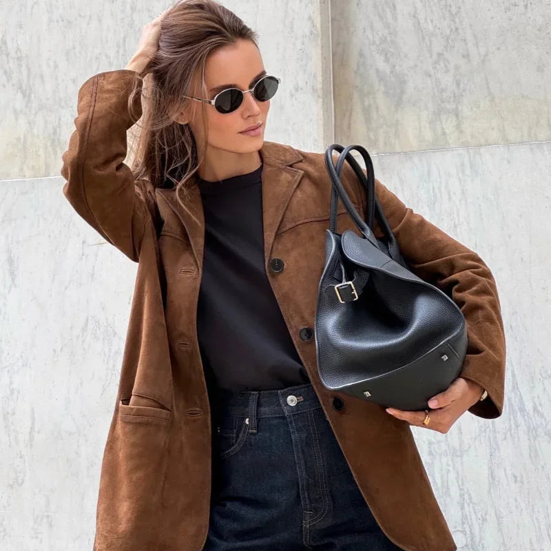 Elegante und leichte Wildlederjacke für Damen