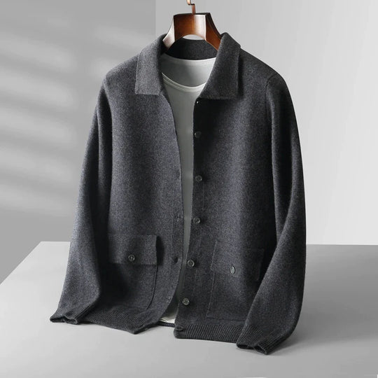 WoolComfort – Strickjacke aus Wolle für gemütliche Tage