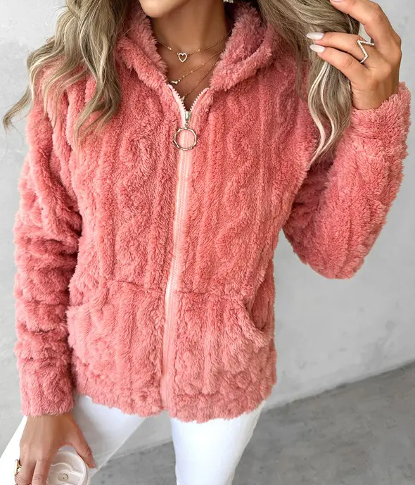 StrickWärme – Warme Strickjacke