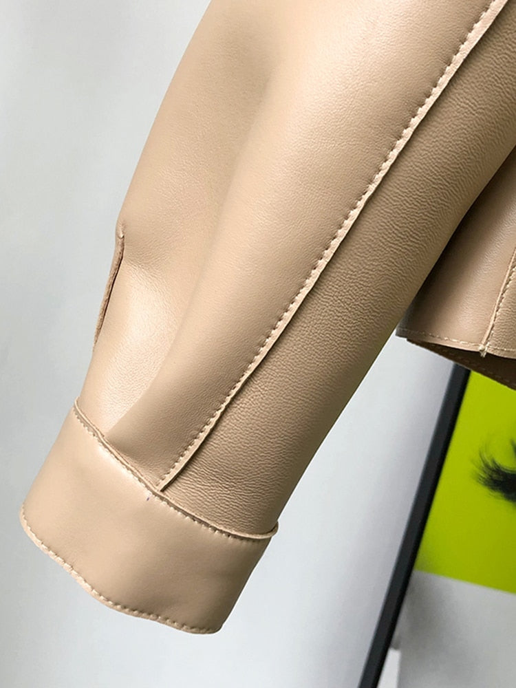 Kara - Kurzer Trenchcoat aus Leder
