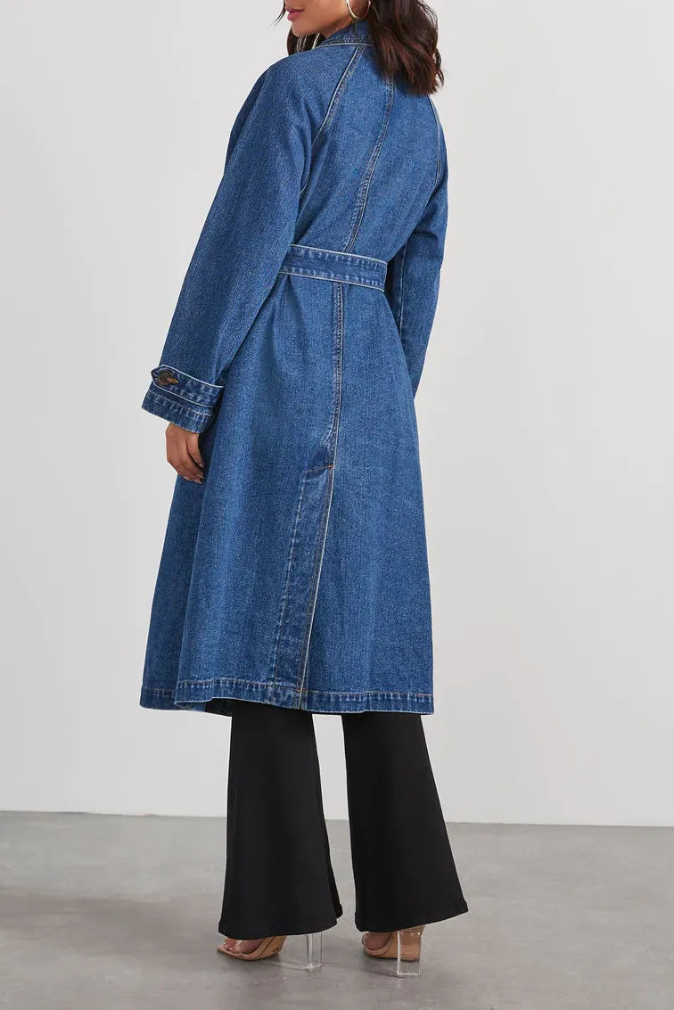DenimStyle – Moderner Denim-Mantel mit trendigem Flair