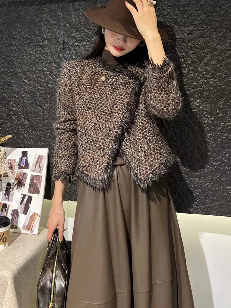 RetroEleganz – Mode Vintage-Mantel für Damen mit klassischem Flair