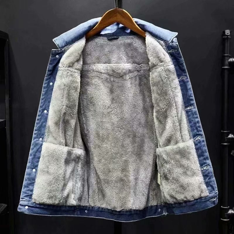 FrostDenim – Winter-Herren-Denimjacke für robusten Stil