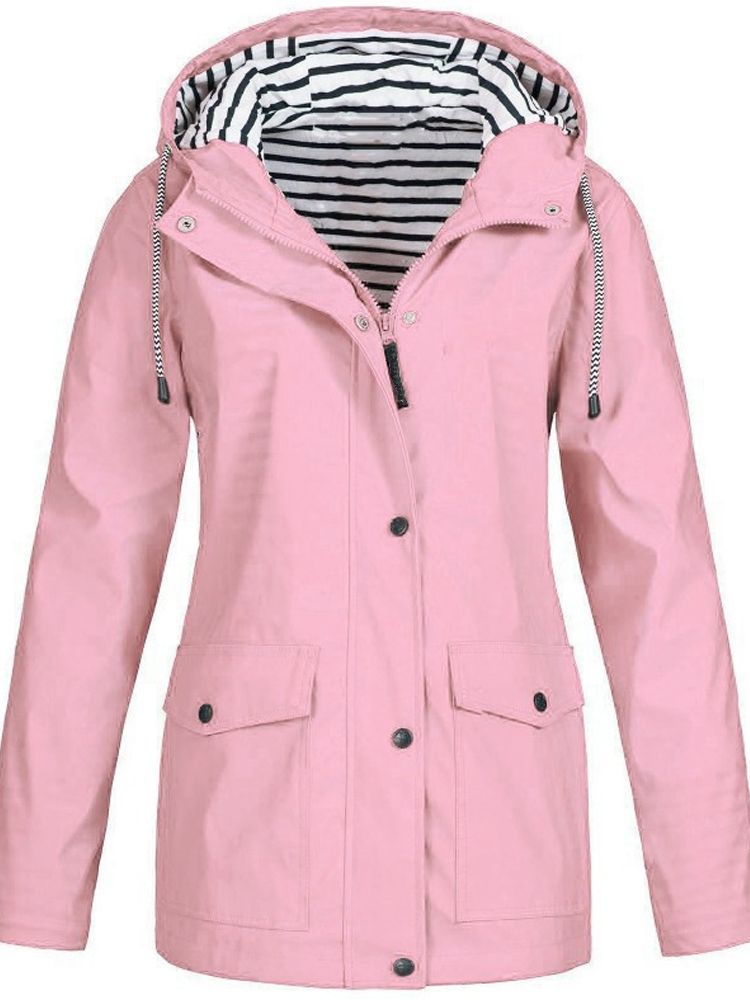 FrostGlanz - Wasser- und winddichte Winterjacke für Frauen