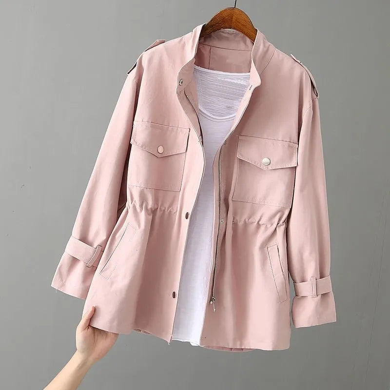 EleganzMantel – Stilvoller Trenchcoat für Damen