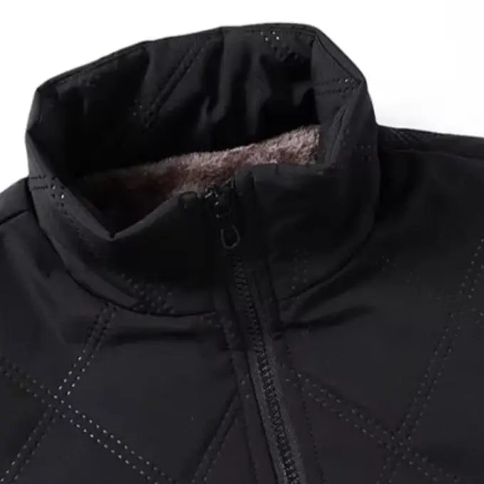 Elegante und winddichte Softshelljacke für Männer für all Ihre Outdoor-Abenteuer