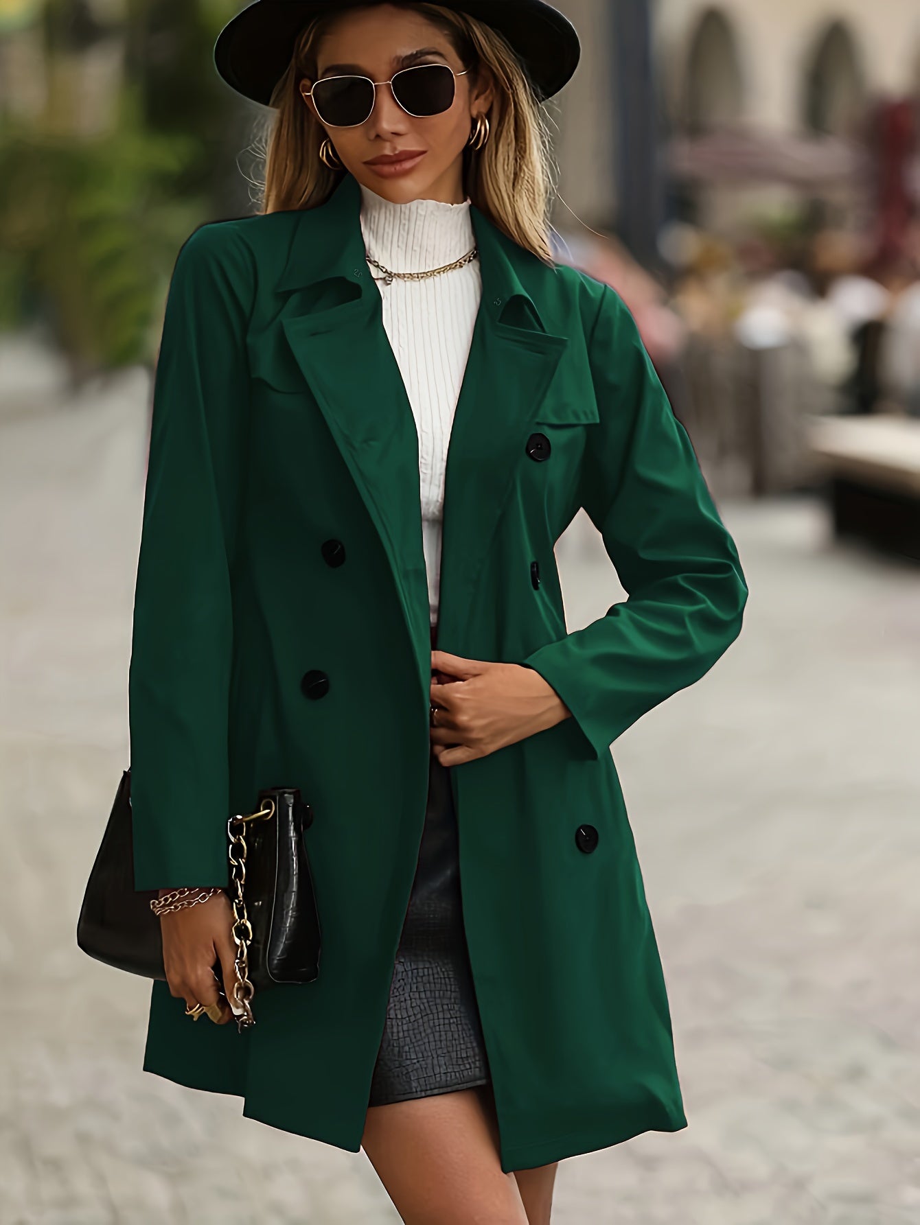 WinterGlanz - Eleganter Damen-Trenchcoat für kühle Tage