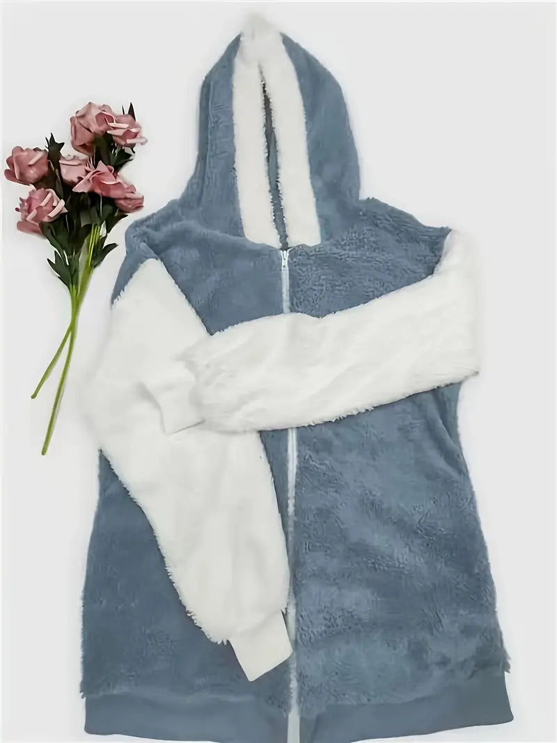 Gwyneth - Gestrickte Plüschjacke mit Kapuze