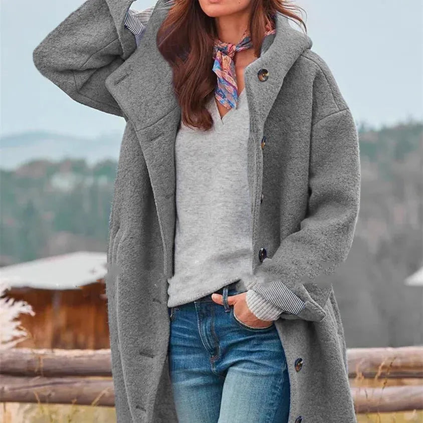 Trendiger Ecco Chic Mantel mit Kapuze für einen eleganten lässigen Stil