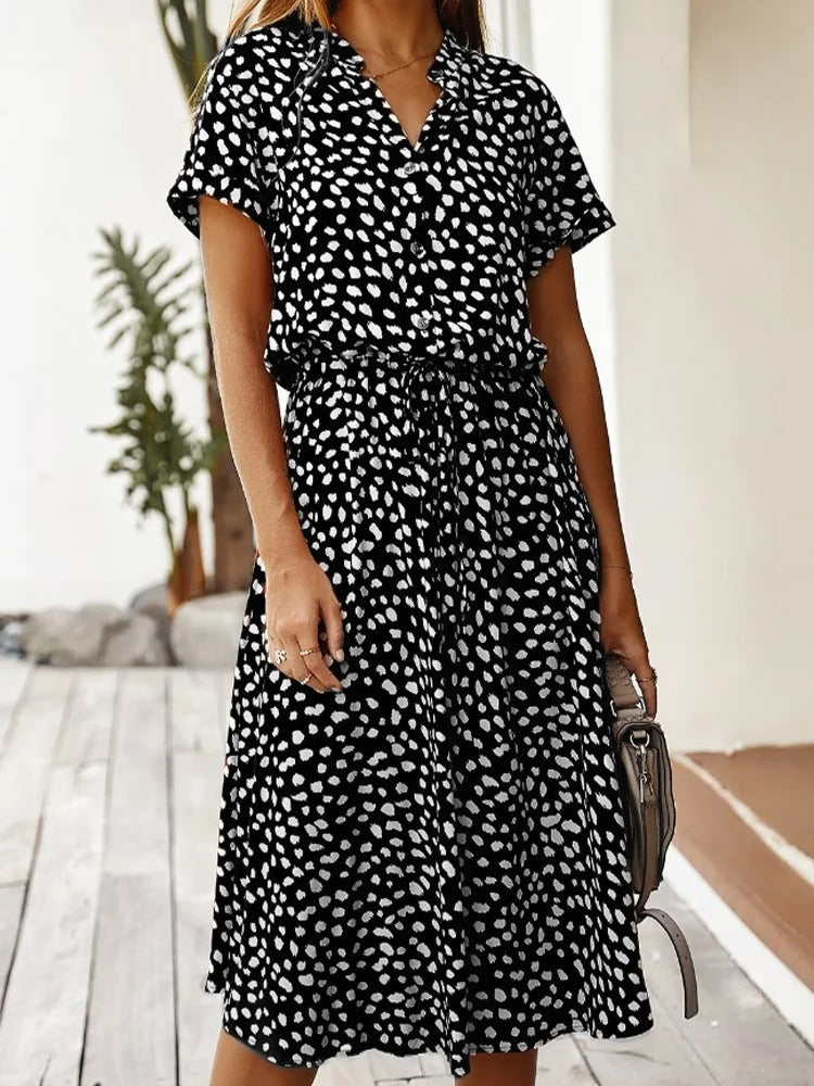 Kira | Klassisches kurzärmeliges Sommerkleid