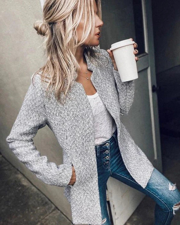BlazerEleganz – Stylische Blazer Jacke