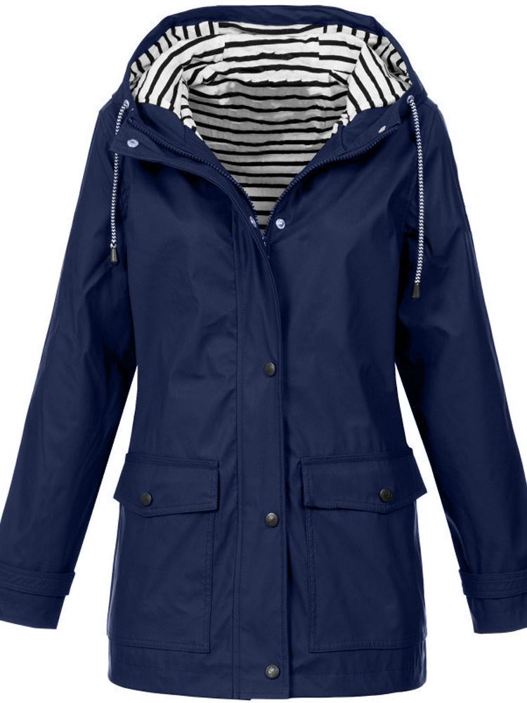 FrostGlanz - Wasser- und winddichte Winterjacke für Frauen