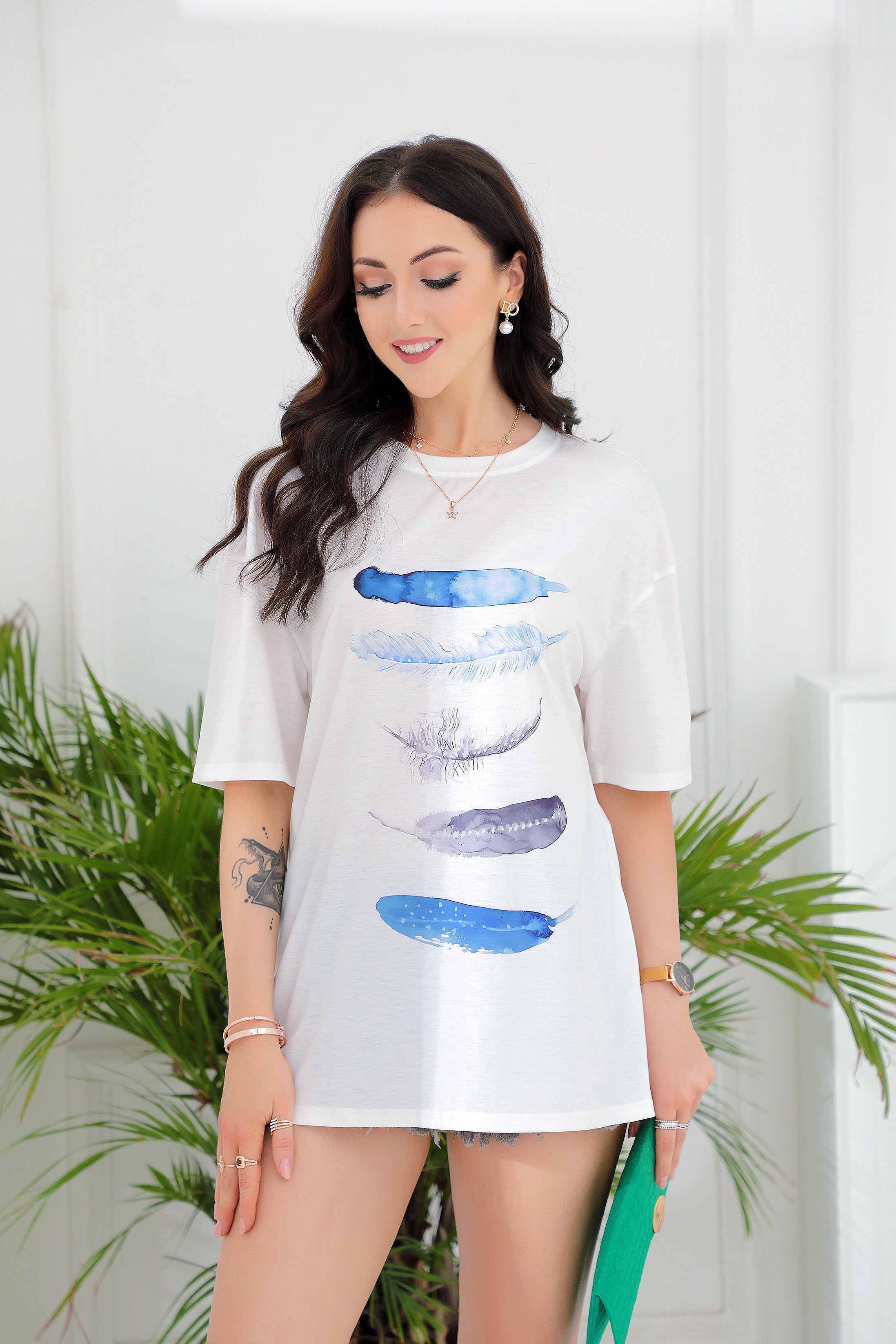 Mercy - Freedom Feather T-Shirt mit kurzen Ärmeln