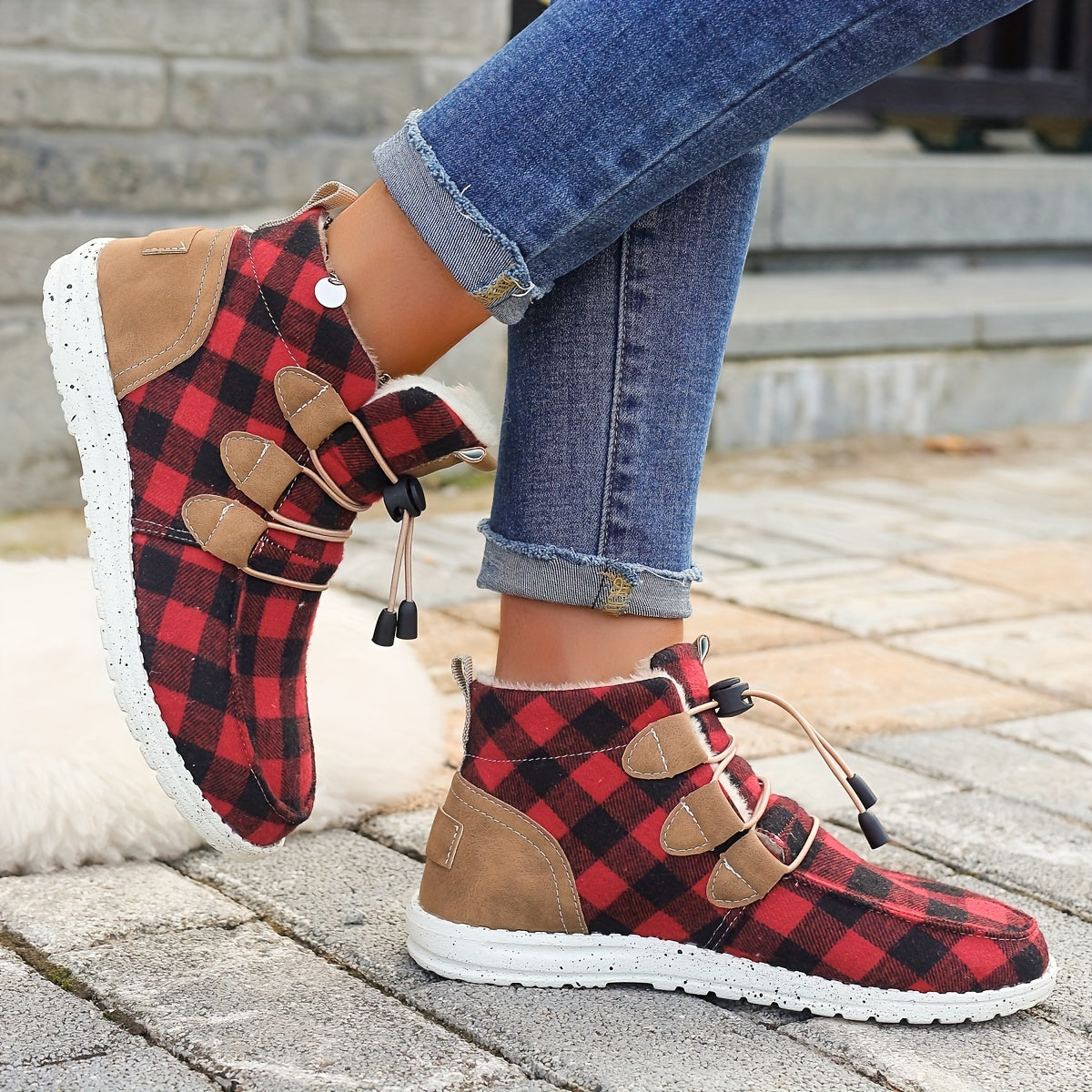 Geometrische Slip-On-Schuhe für Damen