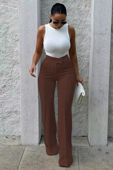 Schlanke elastische Damenhosen mit geradem Bein