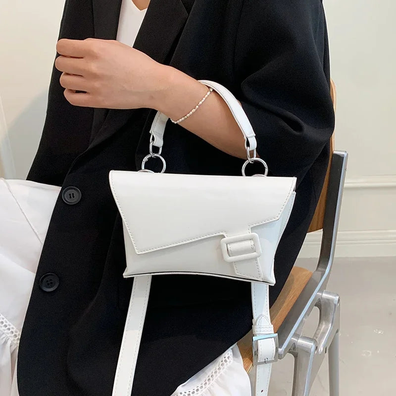 Emillea | Schicke Leder-Umschlag-Crossbody-Tasche mit Schnalle